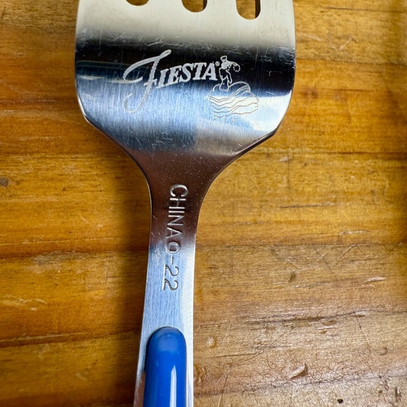 Fiesta Merengue Flatware Set – 20 Piece Colorful Service for 4 - Picture 14 of 14